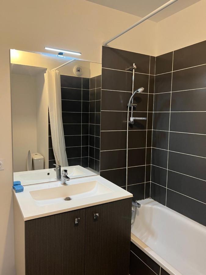 Residence Neuve Le K 10 Mn Gare, Parking , Tram Монпелие Екстериор снимка