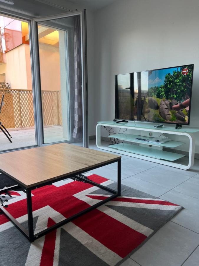 Residence Neuve Le K 10 Mn Gare, Parking , Tram Монпелие Екстериор снимка