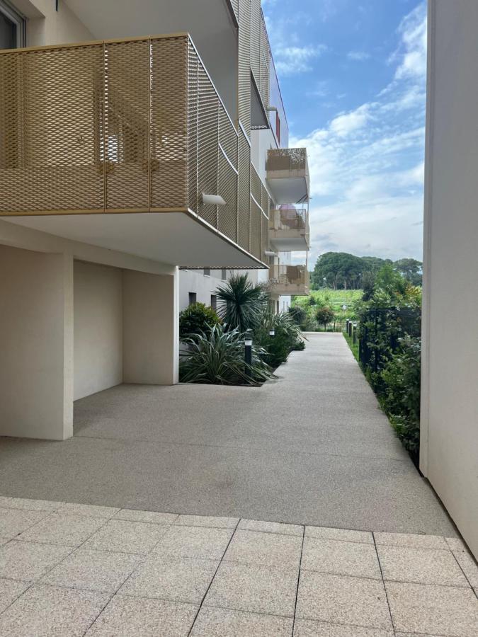 Residence Neuve Le K 10 Mn Gare, Parking , Tram Монпелие Екстериор снимка