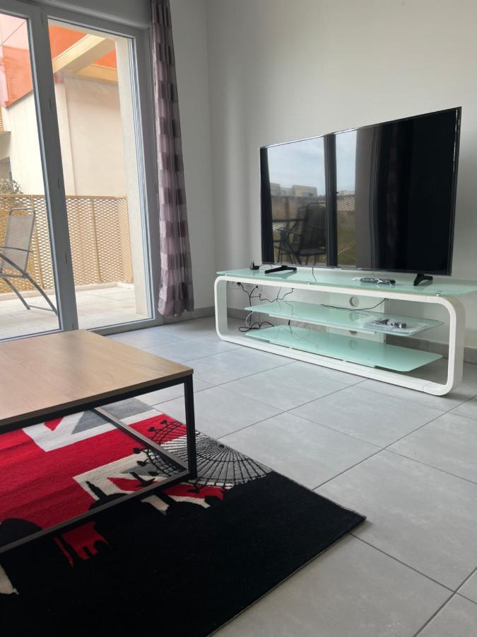 Residence Neuve Le K 10 Mn Gare, Parking , Tram Монпелие Екстериор снимка