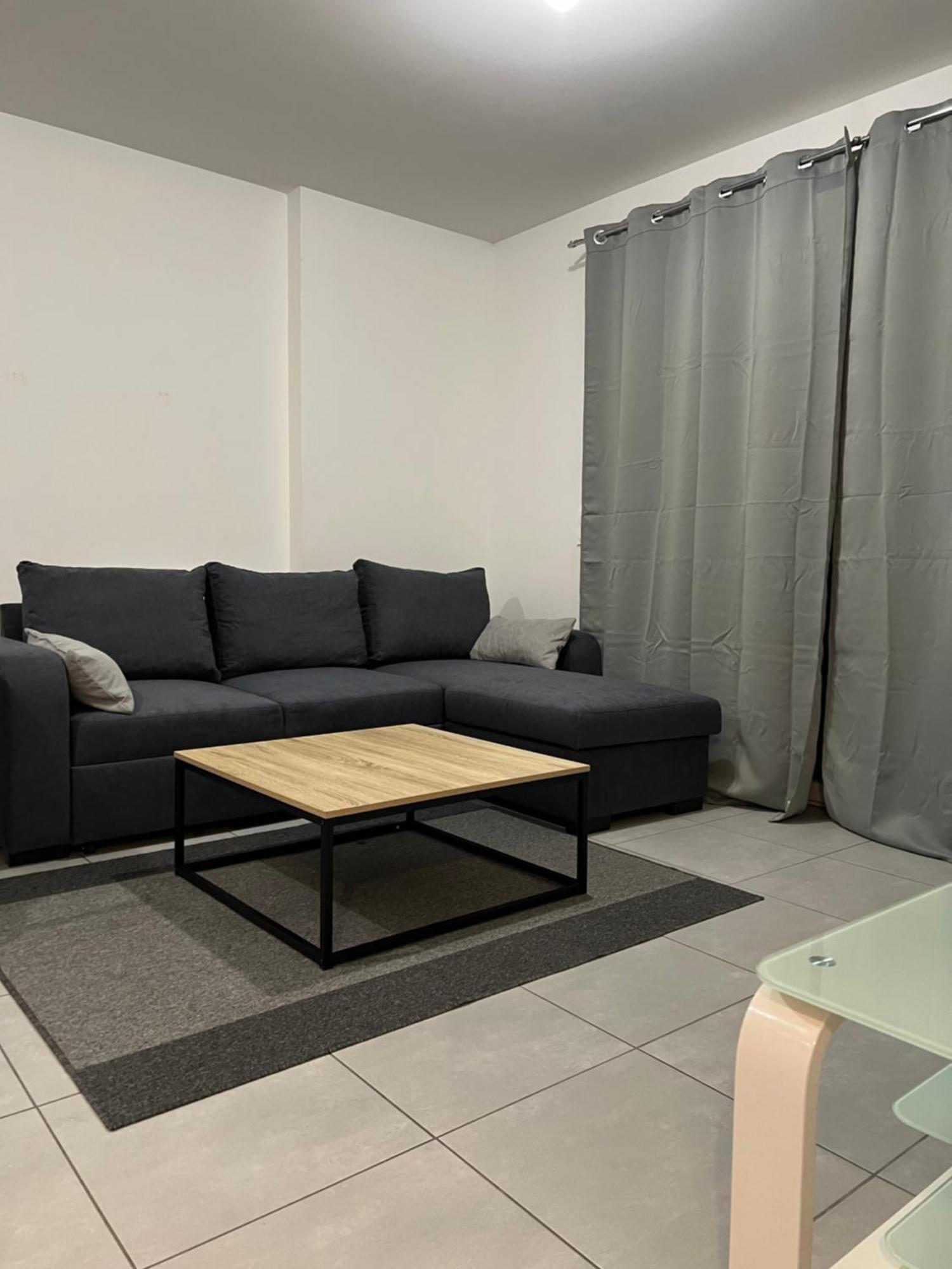 Residence Neuve Le K 10 Mn Gare, Parking , Tram Монпелие Екстериор снимка